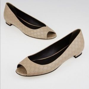Gucci Peep Toe Flats